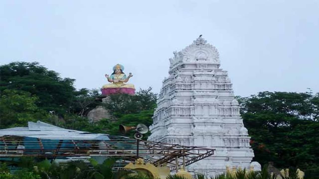 సరస్వతి అమ్మవారిపై అనుచిత వ్యాఖ్యలు : నేడు బాసర బంద్ 