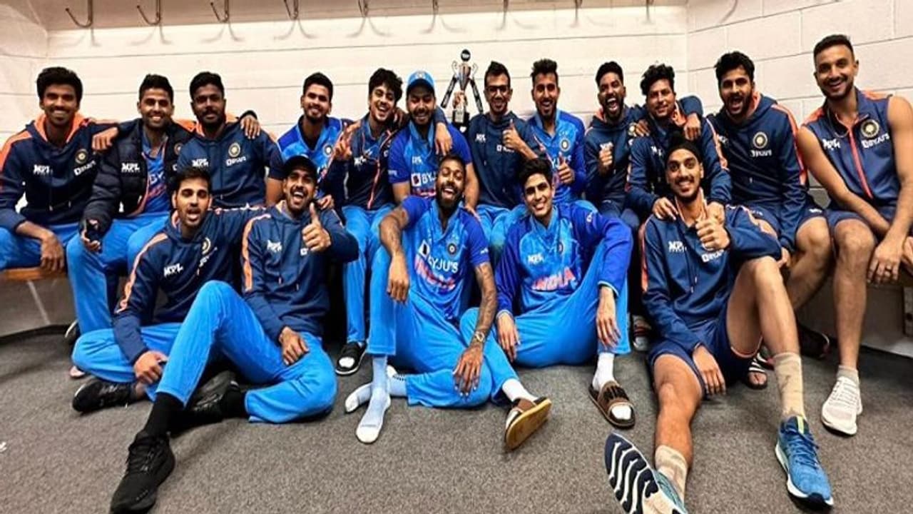 சொந்த மண்ணில் இலங்கை அணிக்கு எதிராக சாதிக்குமா இந்தியாவின் இளம் படை? சொந்த மண்ணில் இலங்கை அணிக்கு எதிராக சாதிக்குமா இந்தியாவின் இளம் படை?