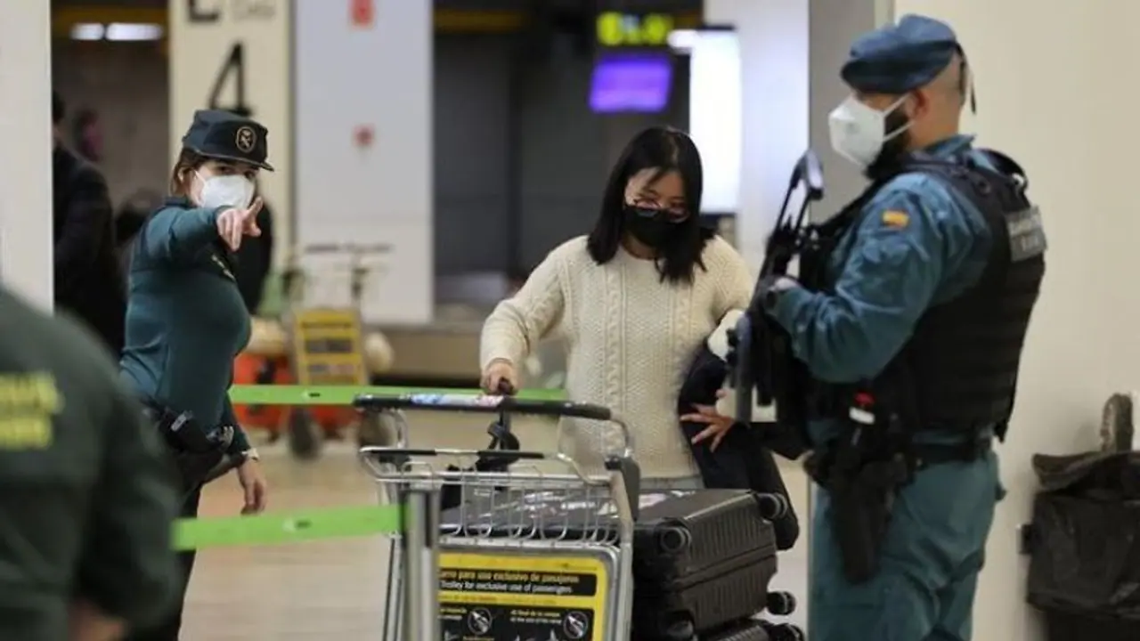 First batch of international tourists welcome in China after repeal of COVID 19 travel restrictions