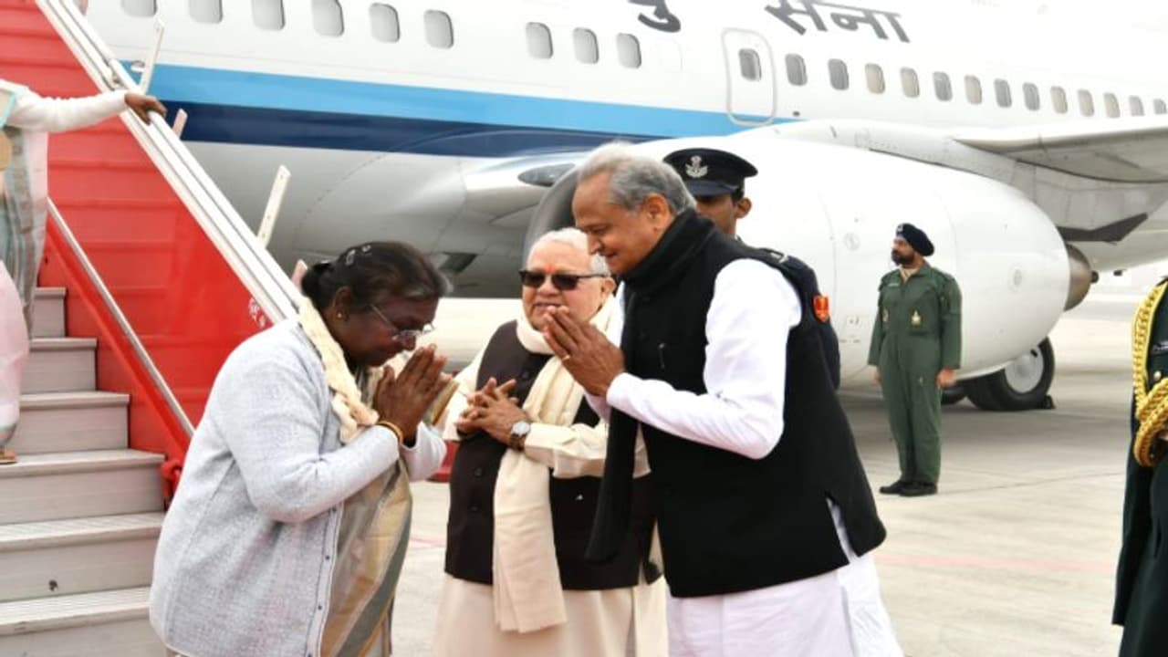 राष्ट्रपति द्रौपदी मुर्मू राजस्थान में: जयपुर में करेगी संविधान पार्क का उद्घाटन, कहीं जाने से पहले देख ले रूट राष्ट्रपति द्रौपदी मुर्मू राजस्थान में: जयपुर में करेगी संविधान पार्क का उद्घाटन, कहीं जाने से पहले देख ले रूट