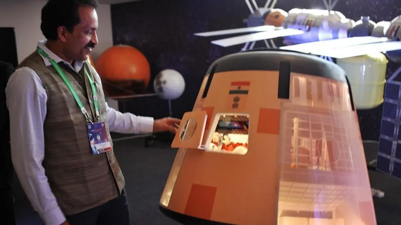 ககன்யான் திட்டத்துக்காக கடற்படையுடன் இணையும் இஸ்ரோ; அபார்ட் சோதனையை எப்படி நடக்கும்?