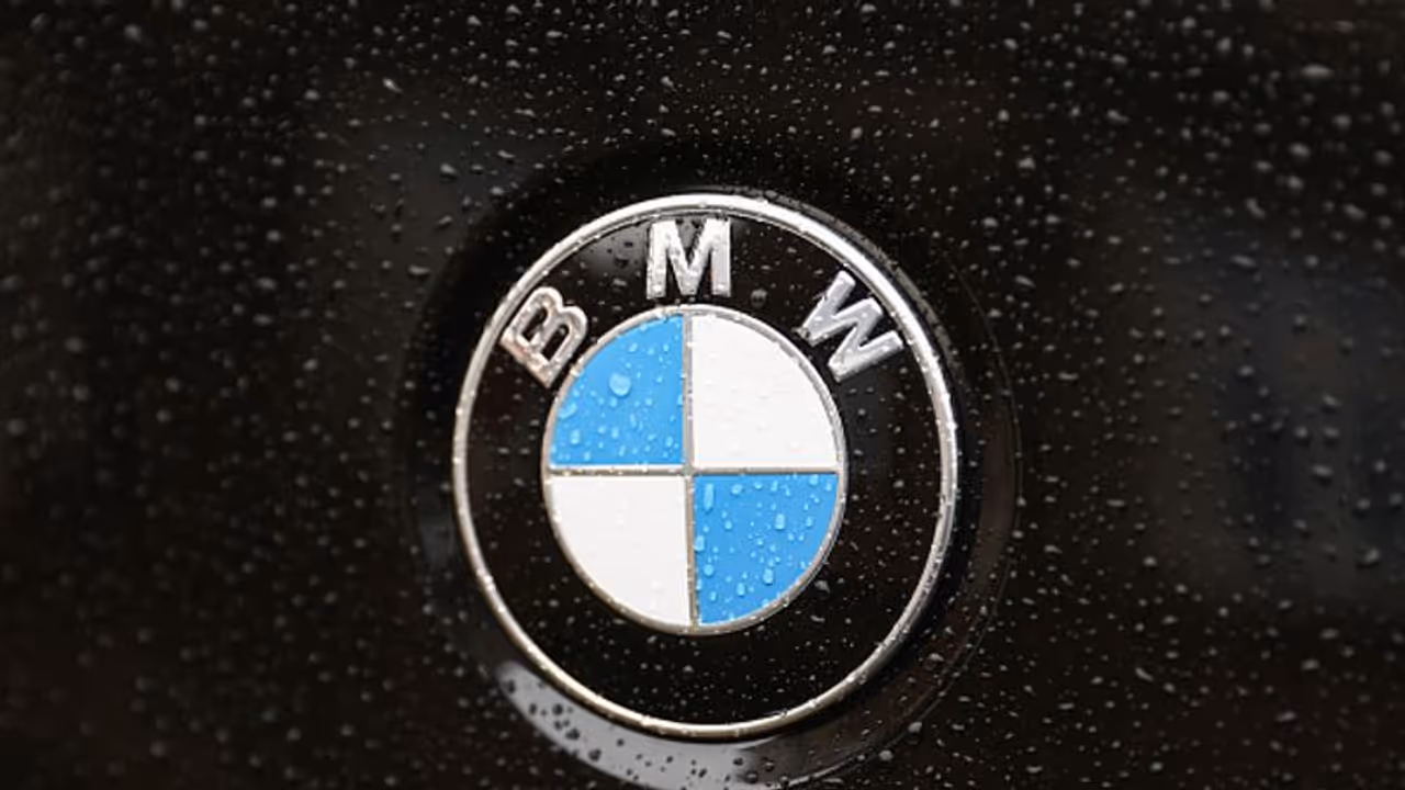 2023 BMW X1 to launch in India on January 28; Check out expected price, features, other details