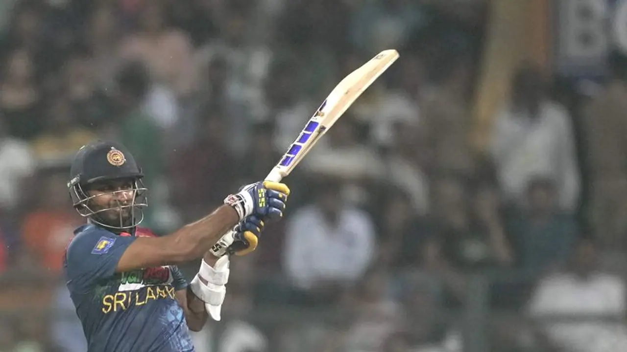 తొలి వన్డేలో ఆసక్తికరమైన పరిణామం.. దసున్ శనక రనౌట్ అయినా ఆప్పీల్ ను ఉపసంహరించుకున్న రోహిత్ శర్మ.. ఎందుకంటే ? తొలి వన్డేలో ఆసక్తికరమైన పరిణామం.. దసున్ శనక రనౌట్ అయినా ఆప్పీల్ ను ఉపసంహరించుకున్న రోహిత్ శర్మ.. ఎందుకంటే ?