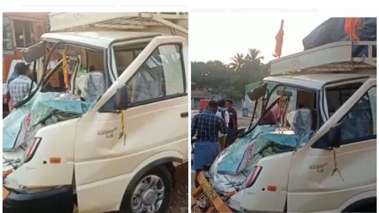 ശബരിമല തീർഥാടകർ സഞ്ചരിച്ച വാഹനവും ലോറിയും മലപ്പുറത്ത് കൂട്ടിയിടിച്ചു, പത്ത് വയസുകാരൻ മരിച്ചു ശബരിമല തീർഥാടകർ സഞ്ചരിച്ച വാഹനവും ലോറിയും മലപ്പുറത്ത് കൂട്ടിയിടിച്ചു, പത്ത് വയസുകാരൻ മരിച്ചു