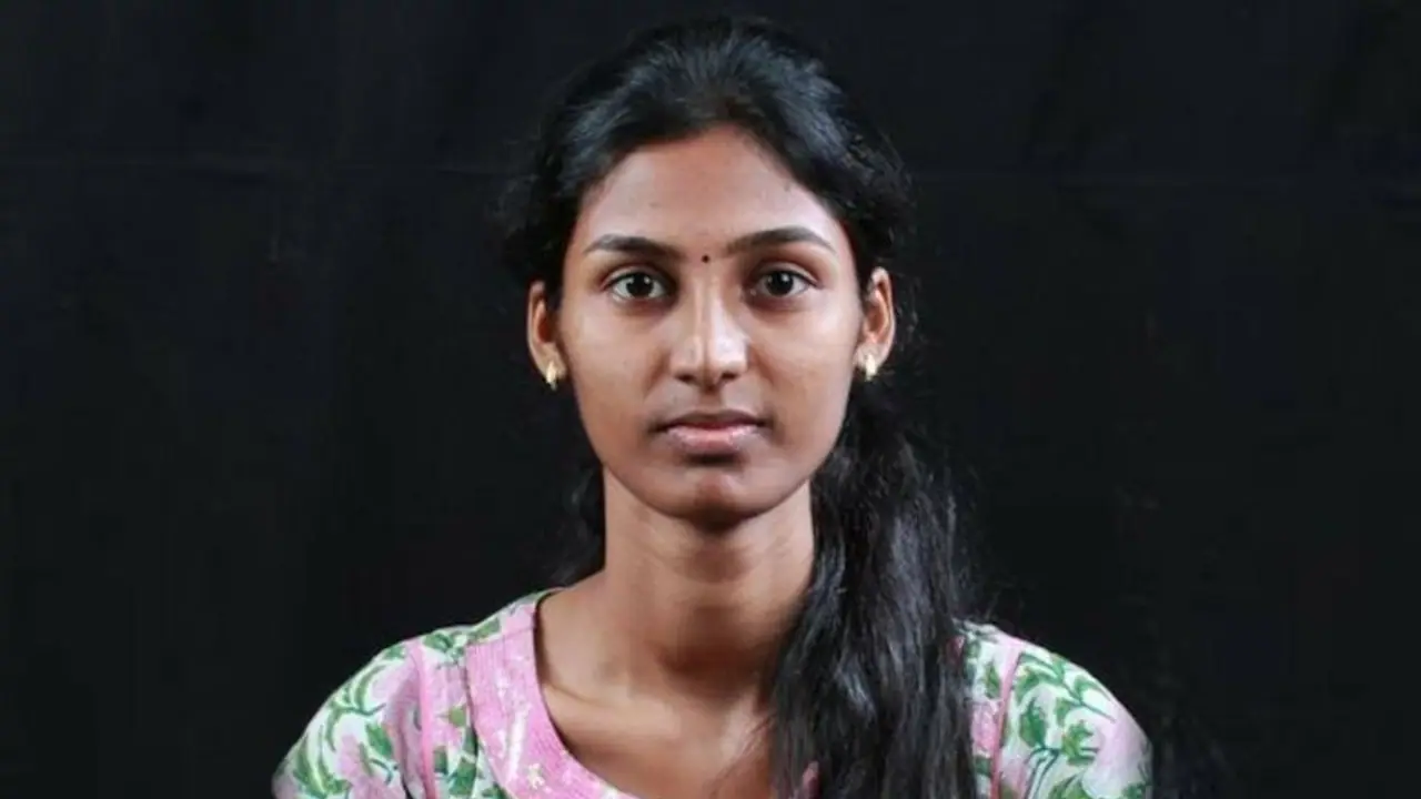 Chennai techie run over by truck while trying to avoid pothole, cops say 'victim was not wearing helmet'