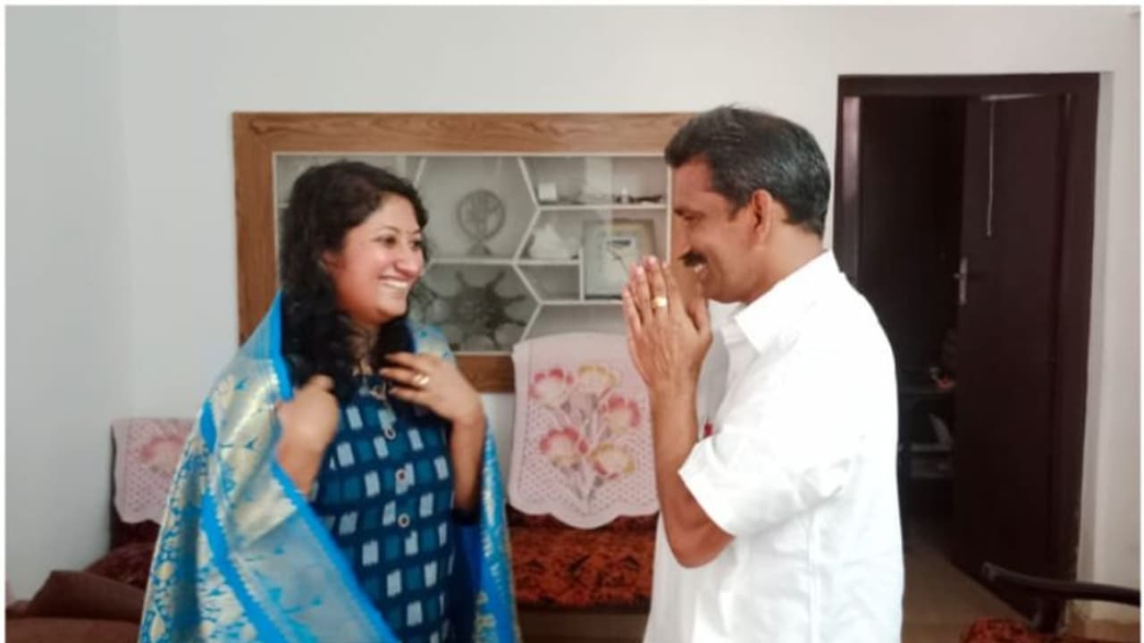 സ്വോട്ട് ഉപഗ്രഹ വിക്ഷേപണത്തിൽ ഡോ. ഇന്ദുവിന് അഭിമാന നിമിഷം സ്വോട്ട് ഉപഗ്രഹ വിക്ഷേപണത്തിൽ ഡോ. ഇന്ദുവിന് അഭിമാന നിമിഷം