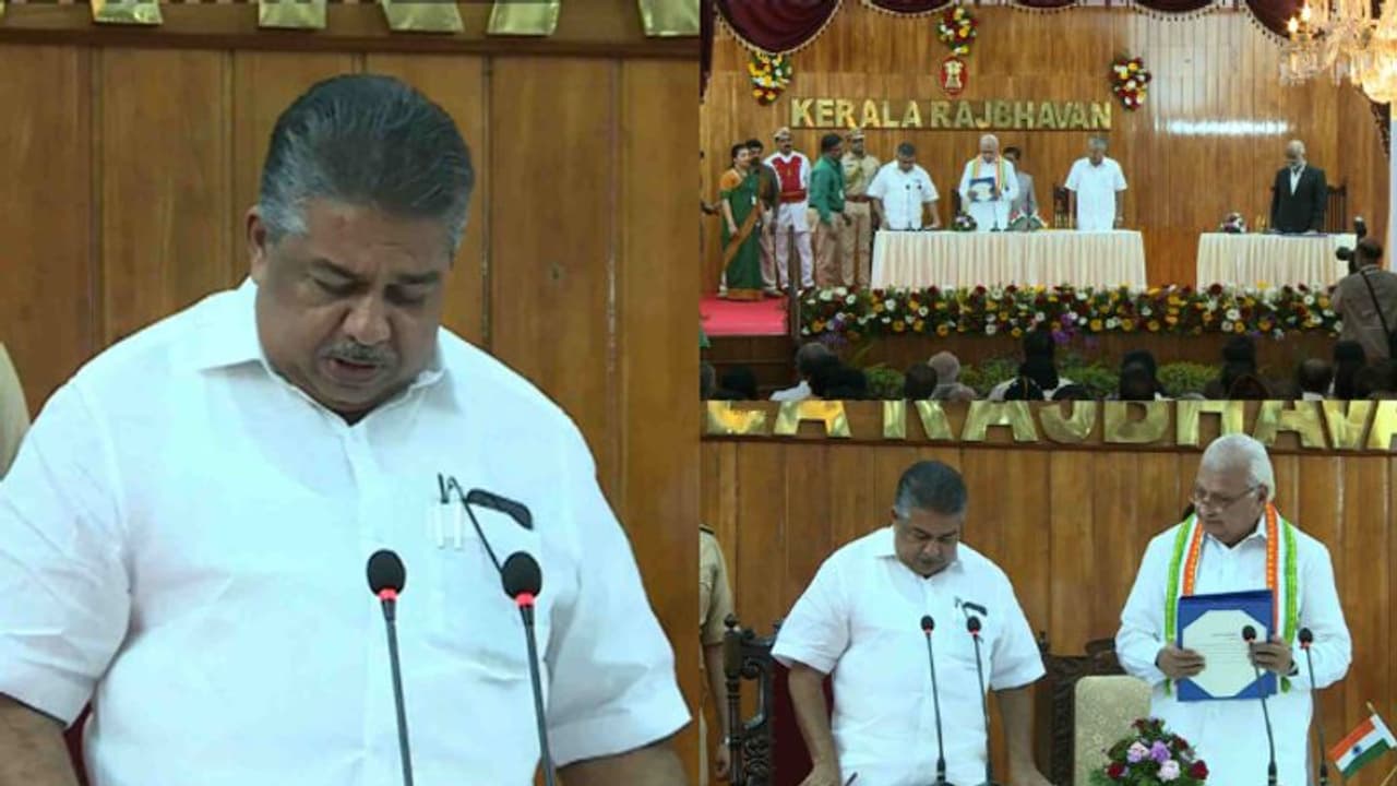 സജി ചെറിയാന് വീണ്ടും മന്ത്രിസഭയില്, സഗൗരവം സത്യപ്രതിജ്ഞ ചെയ്ത് ചുമതലയേറ്റു, ചടങ്ങ് ബഹിഷ്കരിച്ച് പ്രതിപക്ഷം സജി ചെറിയാന് വീണ്ടും മന്ത്രിസഭയില്, സഗൗരവം സത്യപ്രതിജ്ഞ ചെയ്ത് ചുമതലയേറ്റു, ചടങ്ങ് ബഹിഷ്കരിച്ച് പ്രതിപക്ഷം