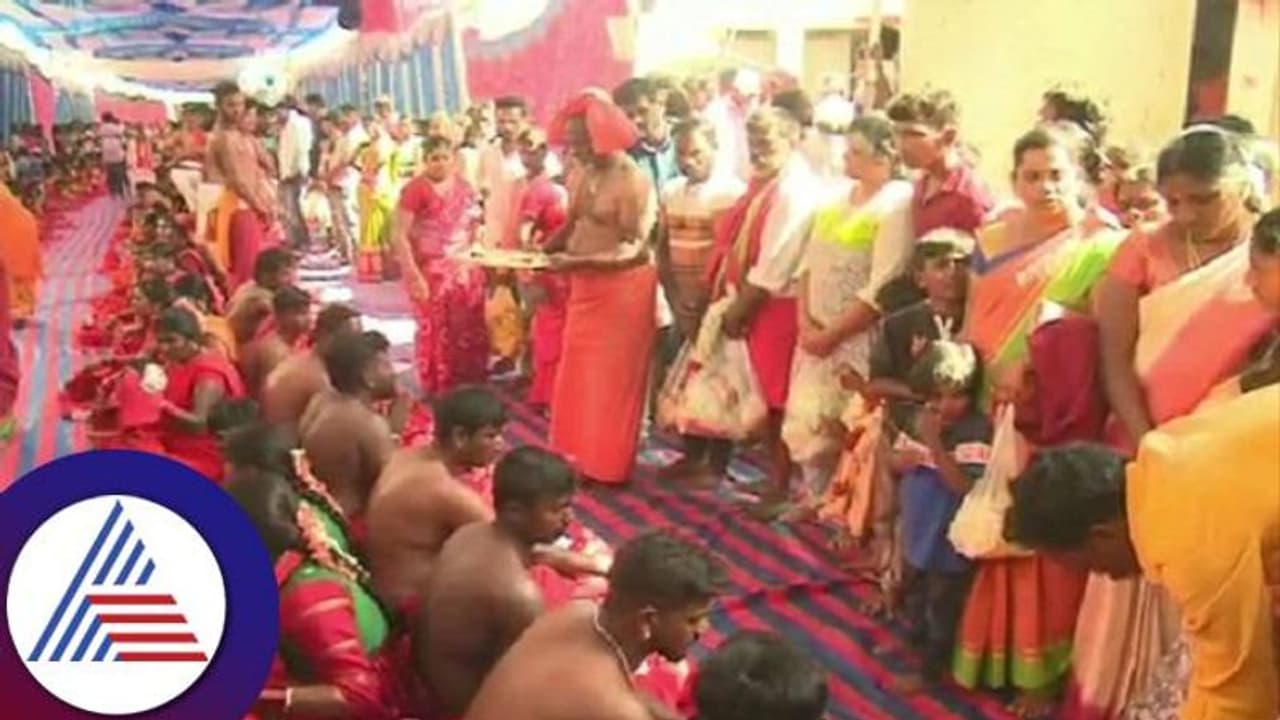 ಚಿಕ್ಕಮಗಳೂರು: ಸಾವಿರಾರು ಜನ ಇರುಮುಡಿ ಹೊತ್ತು ದೇವಸ್ಥಾನಕ್ಕೆ ತೆರಳಿದ ಭಕ್ತರು..! ಚಿಕ್ಕಮಗಳೂರು: ಸಾವಿರಾರು ಜನ ಇರುಮುಡಿ ಹೊತ್ತು ದೇವಸ್ಥಾನಕ್ಕೆ ತೆರಳಿದ ಭಕ್ತರು..!