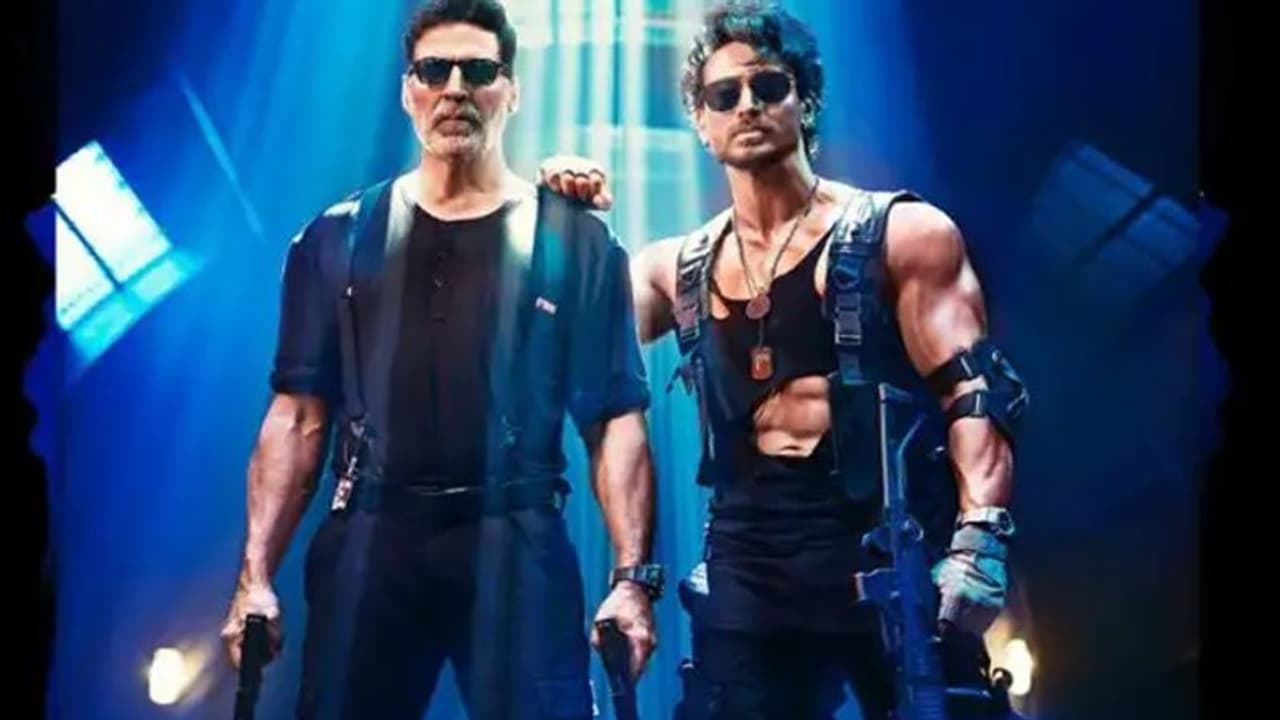 सुरंग में होगी FLOP अक्षय टाइगर की 300 Cr की इस फिल्म के हाई एक्शन सीक्वेंस की शूटिंग सुरंग में होगी FLOP अक्षय टाइगर की 300 Cr की इस फिल्म के हाई एक्शन सीक्वेंस की शूटिंग