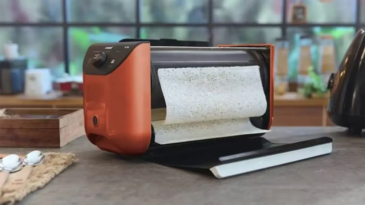 क्या तवे पर नहीं बनता है परफेक्ट डोसा? तो घर ले आएं यह डोसा प्रिंटर मशीन, पेपर से भी पतला बनेगा डोसा क्या तवे पर नहीं बनता है परफेक्ट डोसा? तो घर ले आएं यह डोसा प्रिंटर मशीन, पेपर से भी पतला बनेगा डोसा