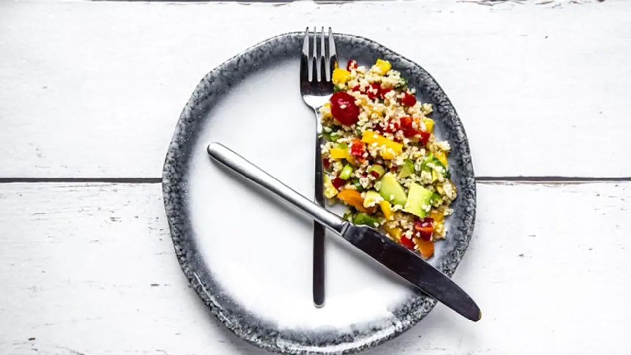 കുറഞ്ഞ കലോറിയുള്ള ഈ നാല് ഭക്ഷണങ്ങൾ ഭാരം കുറയ്ക്കാൻ സഹായിക്കും കുറഞ്ഞ കലോറിയുള്ള ഈ നാല് ഭക്ഷണങ്ങൾ ഭാരം കുറയ്ക്കാൻ സഹായിക്കും