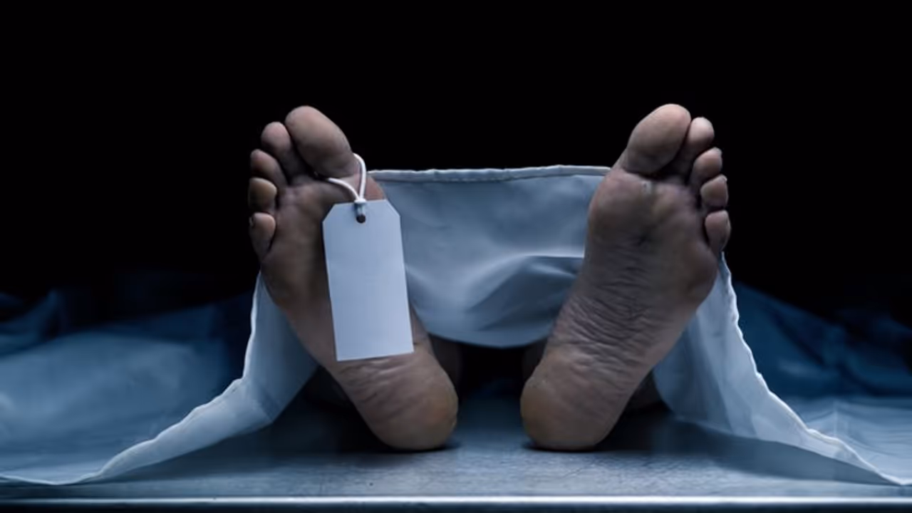 Hyderabad food delivery boy who jumped off 3rd floor to escape from customer's pet dog dies