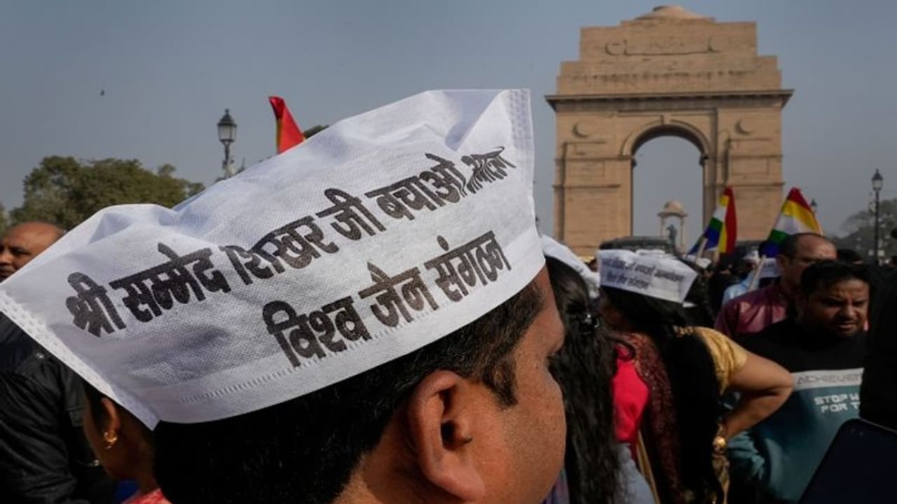 केंद्र का फैसला सम्मेद शिखर पर न होगी इको टूरिज्म एक्टिविटी,8 प्लाइंट्स में जानें राज्य सरकार को मिले निर्देश केंद्र का फैसला सम्मेद शिखर पर न होगी इको टूरिज्म एक्टिविटी,8 प्लाइंट्स में जानें राज्य सरकार को मिले निर्देश