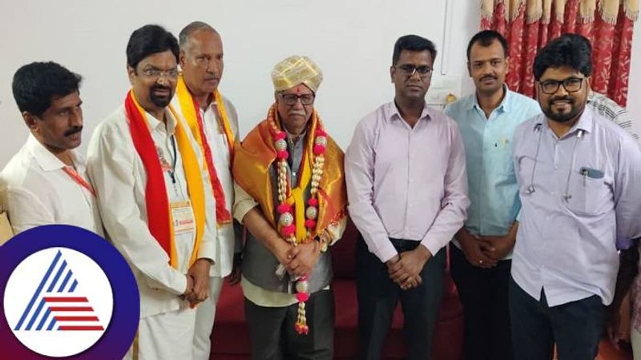 ನಾನು ಎಡಪಂಥೀಯನೂ ಅಲ್ಲ, ಬಲ ಪಂಥೀಯನೂ ಅಲ್ಲ, ನಾನು ಕನ್ನಡ ಪಂಥೀಯ: ದೊಡ್ಡರಂಗೇಗೌಡ ನಾನು ಎಡಪಂಥೀಯನೂ ಅಲ್ಲ, ಬಲ ಪಂಥೀಯನೂ ಅಲ್ಲ, ನಾನು ಕನ್ನಡ ಪಂಥೀಯ: ದೊಡ್ಡರಂಗೇಗೌಡ