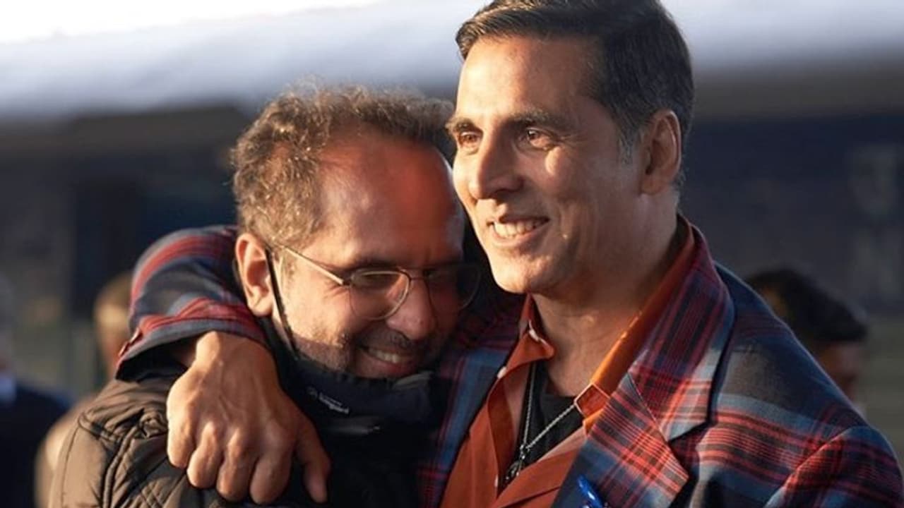 Gorkha से आउट नहीं हुए FLOP अक्षय कुमार बल्कि मेकर्स ने किया मूवी को पोस्टपोन, जानें वजह ? Gorkha से आउट नहीं हुए FLOP अक्षय कुमार बल्कि मेकर्स ने किया मूवी को पोस्टपोन, जानें वजह ?