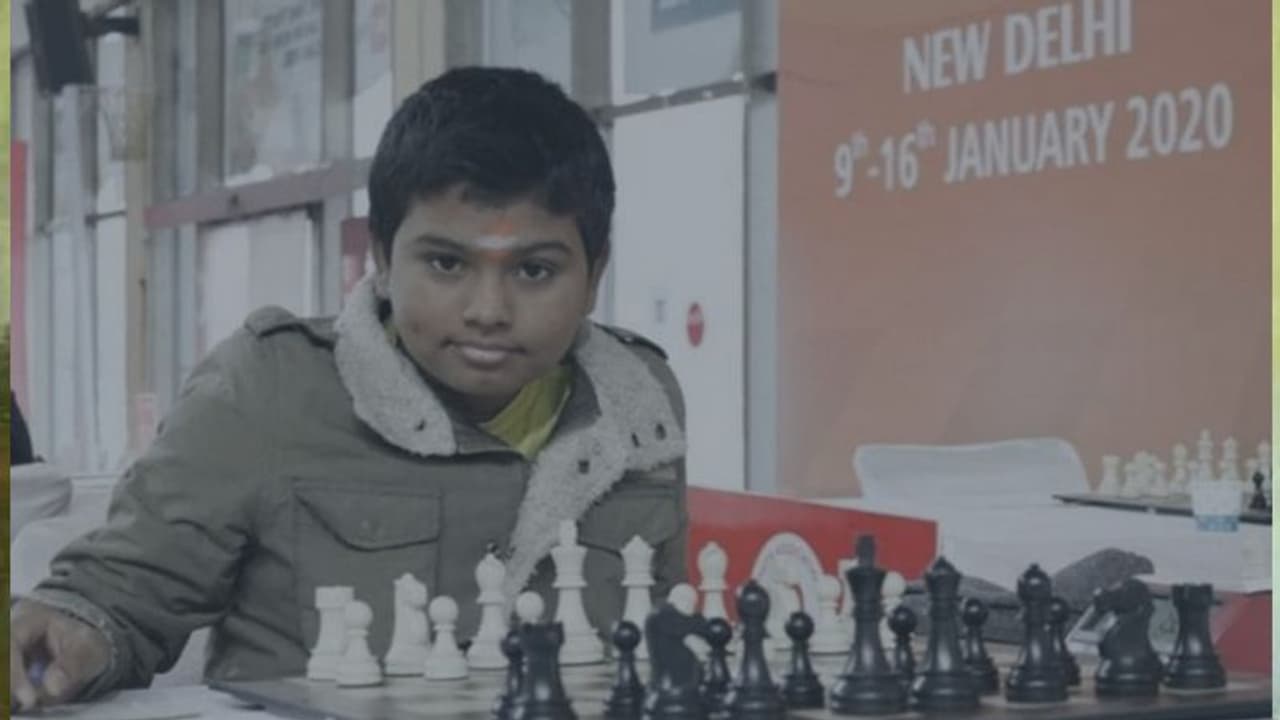 இந்தியாவின் 79ஆவது கிராண்ட் மாஸ்டரான 15 வயதான தமிழக செஸ் வீரர் பிரனேஷ்! இந்தியாவின் 79ஆவது கிராண்ட் மாஸ்டரான 15 வயதான தமிழக செஸ் வீரர் பிரனேஷ்!