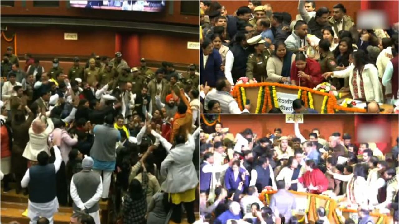 ആം ആദ്മി ബിജെപി കയ്യാങ്കളി, ദില്ലി മേയര് തെരഞ്ഞെടുപ്പ് മാറ്റിവച്ചു,പുതിയ തീയതി പിന്നീട് ആം ആദ്മി ബിജെപി കയ്യാങ്കളി, ദില്ലി മേയര് തെരഞ്ഞെടുപ്പ് മാറ്റിവച്ചു,പുതിയ തീയതി പിന്നീട്