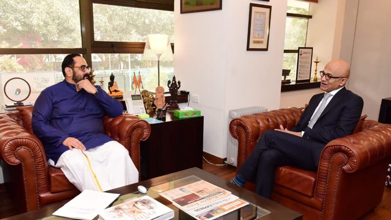 ಆತ್ಮೀಯ ಗೆಳೆಯರ ಸಮ್ಮಿಲನ, ಸತ್ಯ ನಾದೆಲ್ಲಾ, ಕೇಂದ್ರ ಸಚಿವ ರಾಜೀವ್ ಚಂದ್ರಶೇಖರ್ ಭೇಟಿ! ಆತ್ಮೀಯ ಗೆಳೆಯರ ಸಮ್ಮಿಲನ, ಸತ್ಯ ನಾದೆಲ್ಲಾ, ಕೇಂದ್ರ ಸಚಿವ ರಾಜೀವ್ ಚಂದ್ರಶೇಖರ್ ಭೇಟಿ!