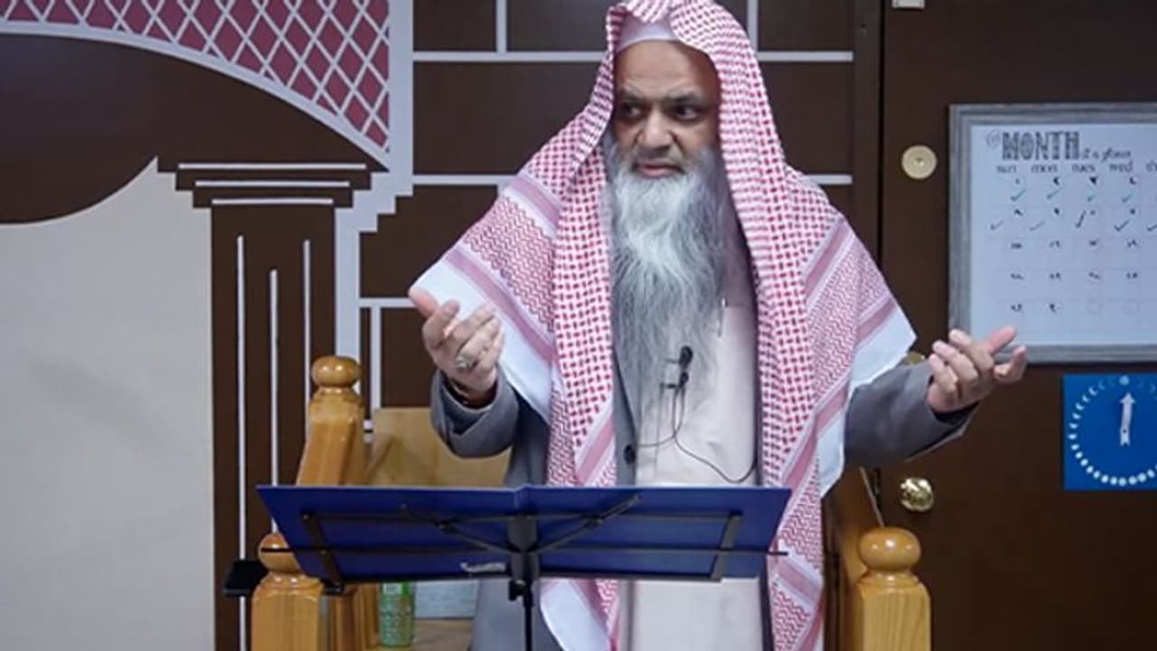 मुसलमानों के मन में जहर घोल रहा कट्टरपंथी मौलाना, खुद ही सुनें कैसे उगला गैर मुस्लिमों के लिए जहर 