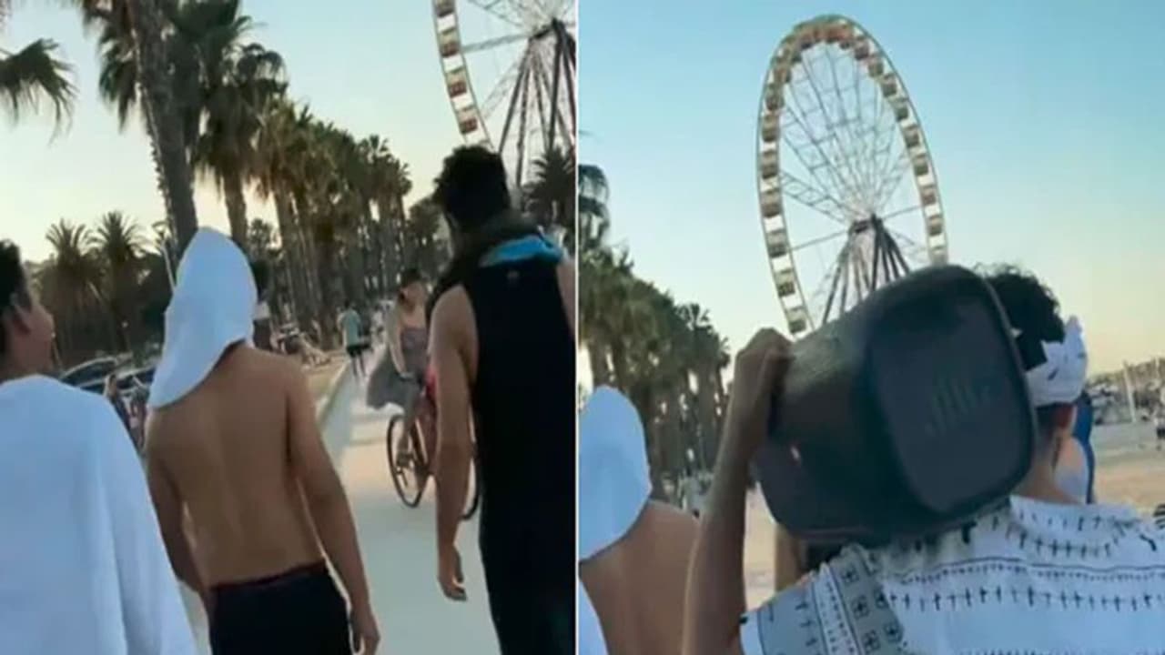 ‘आए हम बाराती, बारात लेके’..जब ऑस्ट्रेलिया के बिच पर फुल वॉल्यूम में बजा बॉलीवुड सॉन्ग, Video कर देगा खुश ‘आए हम बाराती, बारात लेके’..जब ऑस्ट्रेलिया के बिच पर फुल वॉल्यूम में बजा बॉलीवुड सॉन्ग, Video कर देगा खुश