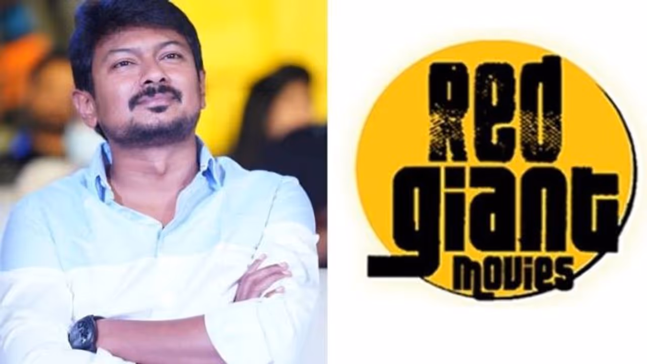 பொங்கலுக்கு வெளியாகும் முக்கிய நடிகர்கள் படங்களின் டிக்கெட்டுகள் விலை ரூ. 3000? மாஃபியா உதயநிதி! விளாசும் BJP பொங்கலுக்கு வெளியாகும் முக்கிய நடிகர்கள் படங்களின் டிக்கெட்டுகள் விலை ரூ. 3000? மாஃபியா உதயநிதி! விளாசும் BJP