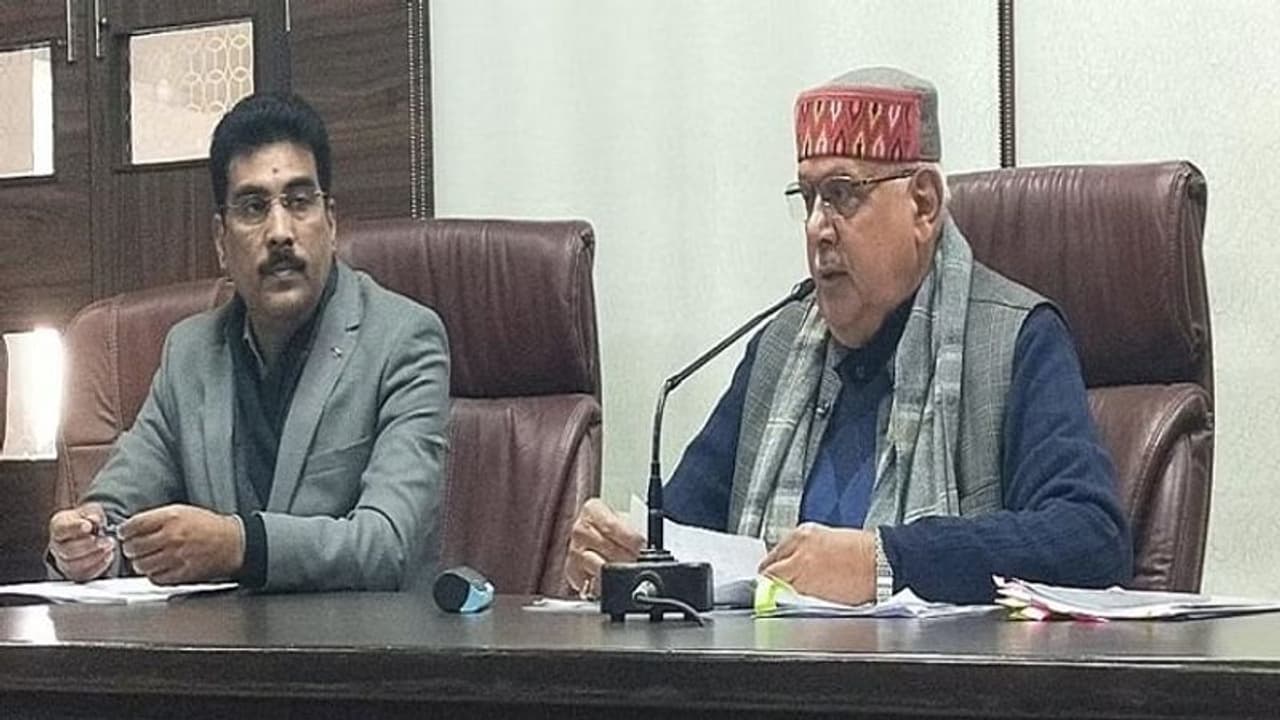 यूपी के किसानों को योगी सरकार ने दी बड़ी सौगात, कर्ज माफी को लेकर जारी हुआ ये आदेश यूपी के किसानों को योगी सरकार ने दी बड़ी सौगात, कर्ज माफी को लेकर जारी हुआ ये आदेश