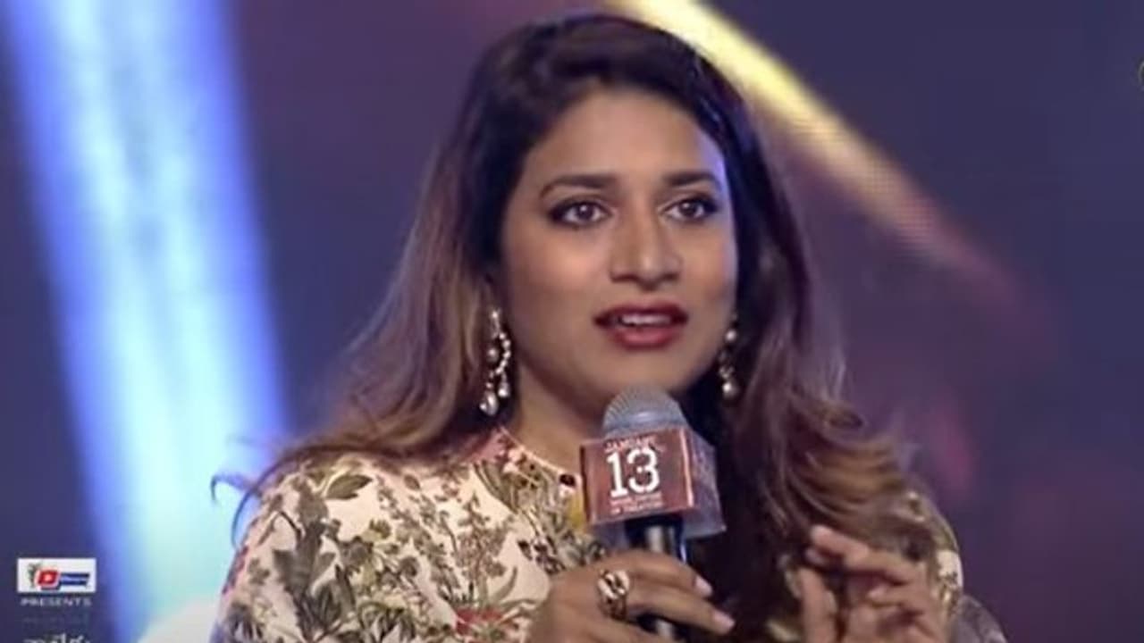 నాన్న ఏజ్ లో మాకే ఛాలెంజ్ విసురుతున్నారు.. చిరంజీవి కూతురు సుస్మిత ఆసక్తికర వ్యాఖ్యలు నాన్న ఏజ్ లో మాకే ఛాలెంజ్ విసురుతున్నారు.. చిరంజీవి కూతురు సుస్మిత ఆసక్తికర వ్యాఖ్యలు