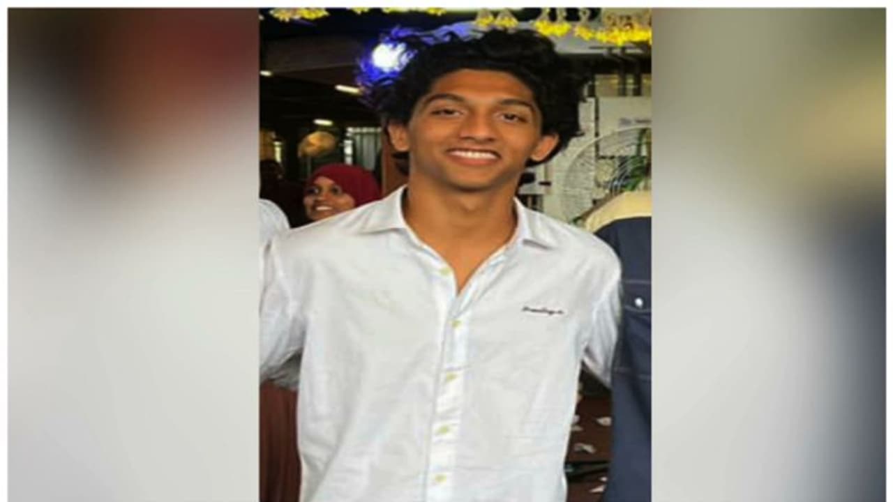 'ഹാജ‍ര്‍ കുറവെന്ന പേരിൽ പരീക്ഷ എഴുതാൻ അനുവദിച്ചില്ല'; വിദ്യാർത്ഥി ജീവനൊടുക്കി, പരാതിയുമായി ബന്ധുക്കൾ 