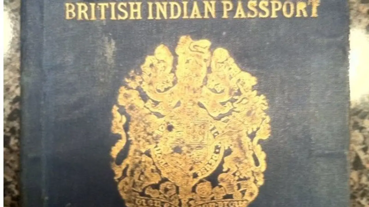 ಬ್ರಿಟಿಷರ ಕಾಲದ ಭಾರತೀಯ ಪಾಸ್ಪೋರ್ಟ್ ಶೇರ್ ಮಾಡಿದ ವ್ಯಕ್ತಿ: ನೆಟ್ಟಿಗರಿಂದ ಅಚ್ಚರಿ ಬ್ರಿಟಿಷರ ಕಾಲದ ಭಾರತೀಯ ಪಾಸ್ಪೋರ್ಟ್ ಶೇರ್ ಮಾಡಿದ ವ್ಯಕ್ತಿ: ನೆಟ್ಟಿಗರಿಂದ ಅಚ್ಚರಿ