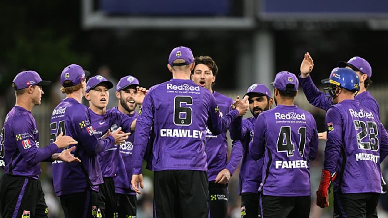 BBL: நேதன் எல்லிஸ் அசத்தல் பவுலிங்; ஜுவெல் அபார அரைசதம்! மெல்பர்ன் ஸ்டார்ஸை வீழ்த்தி ஹோபர்ட் ஹரிகேன்ஸ் வெற்றி BBL: நேதன் எல்லிஸ் அசத்தல் பவுலிங்; ஜுவெல் அபார அரைசதம்! மெல்பர்ன் ஸ்டார்ஸை வீழ்த்தி ஹோபர்ட் ஹரிகேன்ஸ் வெற்றி