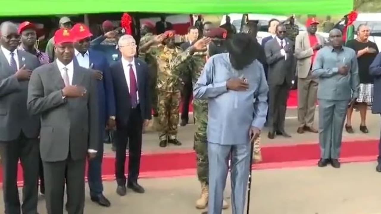 ಸೂಡಾನ್ ಅಧ್ಯಕ್ಷರ ಪ್ಯಾಂಟ್ ಒದ್ದೆ, ಮೂತ್ರಮಾಡಿದ ವಿಡಿಯೋ ಹರಿಬಿಟ್ಟ 6 ಪತ್ರಕರ್ತರು ಅರೆಸ್ಟ್!