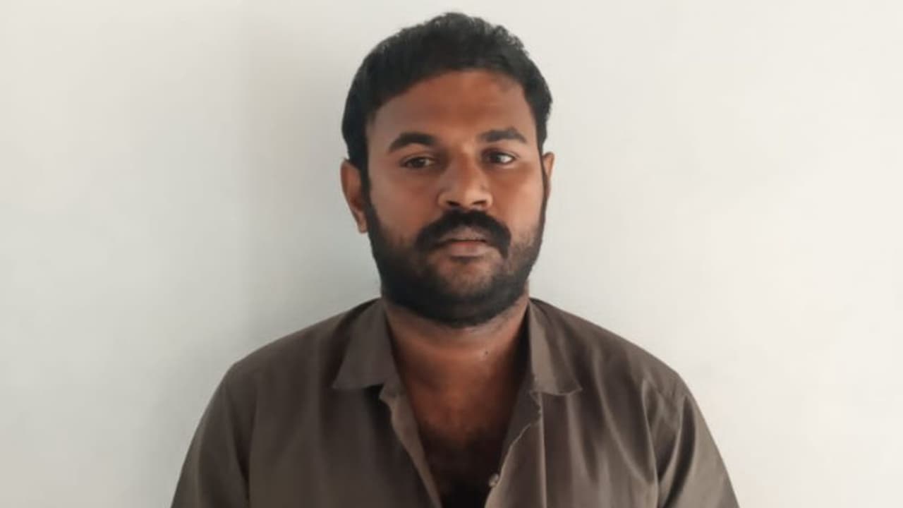 പൂട്ടിയിട്ട കടകളും കച്ചവട സ്ഥാപനങ്ങളും കുത്തിത്തുറന്ന് മോഷണം, ആര്‍ഭാട ജീവിതം; കുപ്രസിദ്ധ മോഷ്ടാവ് പിടിയിൽ