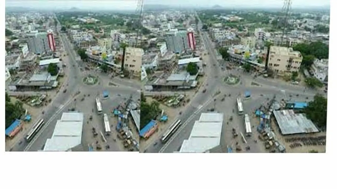 జగిత్యాల మాస్టర్ ప్లాన్: తిమ్మాపూర్ గ్రామ పాలకవర్గం రాజీనామా, రోడ్డుపై బైఠాయించిన రైతులు