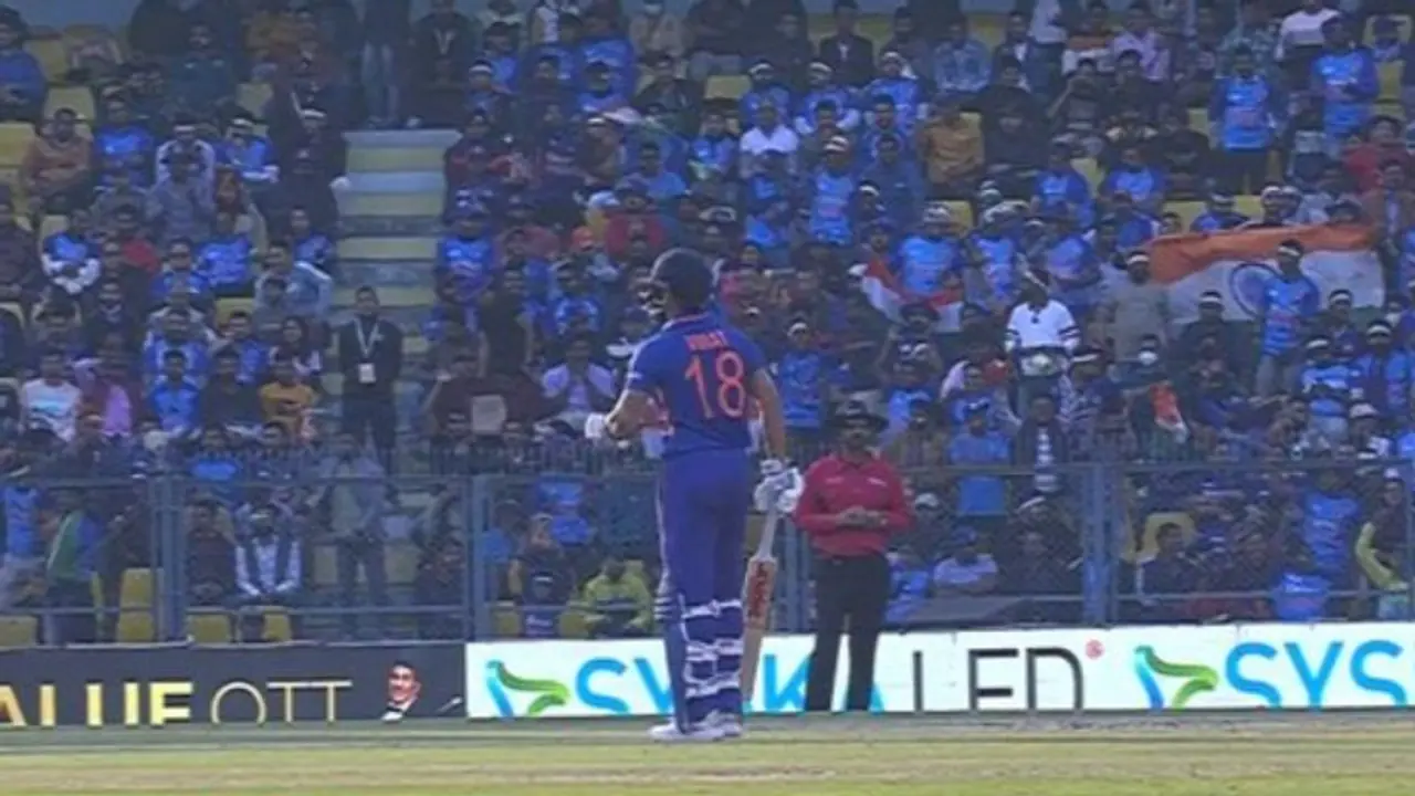 భారీ స్కోరుపై కన్నేసిన టీమిండియా.. క్రీజులో కోహ్లీ, రాహుల్ 