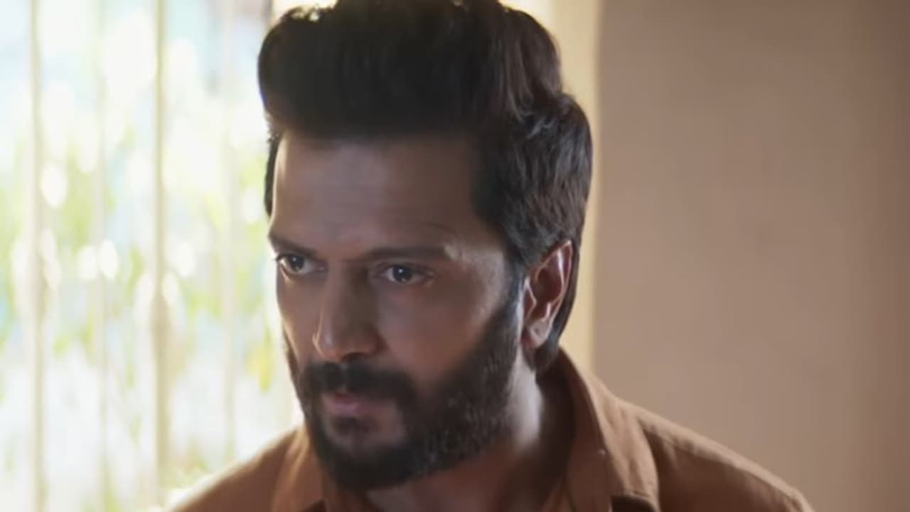 നടൻ റിതേഷ് ദേശ്മുഖിന്റെ ആദ്യ സംവിധാന സംരഭം ഹിറ്റ്, 'വേദ്' ഇതുവരെ നേടിയത് നടൻ റിതേഷ് ദേശ്മുഖിന്റെ ആദ്യ സംവിധാന സംരഭം ഹിറ്റ്, 'വേദ്' ഇതുവരെ നേടിയത്