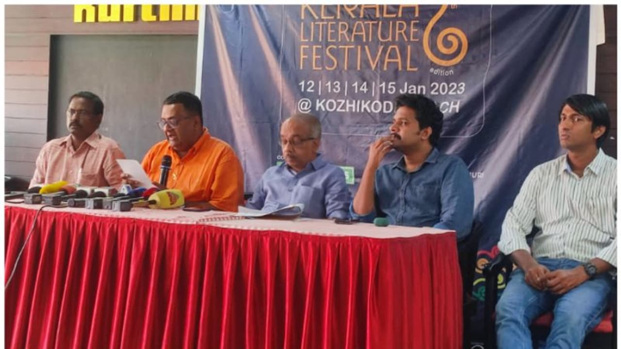 കെഎൽഎഫ് ആറാം പതിപ്പ് ജനുവരി 12 മുതൽ 15വരെ, മുഖ്യമന്ത്രി ഉദ്ഘാടനം ചെയ്യും; അണിനിരക്കുന്നത് 500 പ്രഭാഷകർ കെഎൽഎഫ് ആറാം പതിപ്പ് ജനുവരി 12 മുതൽ 15വരെ, മുഖ്യമന്ത്രി ഉദ്ഘാടനം ചെയ്യും; അണിനിരക്കുന്നത് 500 പ്രഭാഷകർ