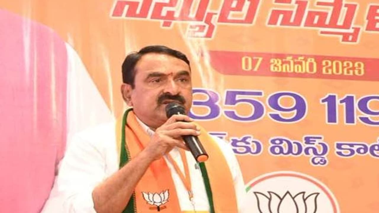 ఎర్రబెల్లి ప్రదీప్‌రావుకు గన్‌మెన్‌లకు తొలగింపు.. తనకు ఏదైనా జరిగితే ప్రభుత్వానిదే బాధ్యత అన్న బీజేపీ నేత..