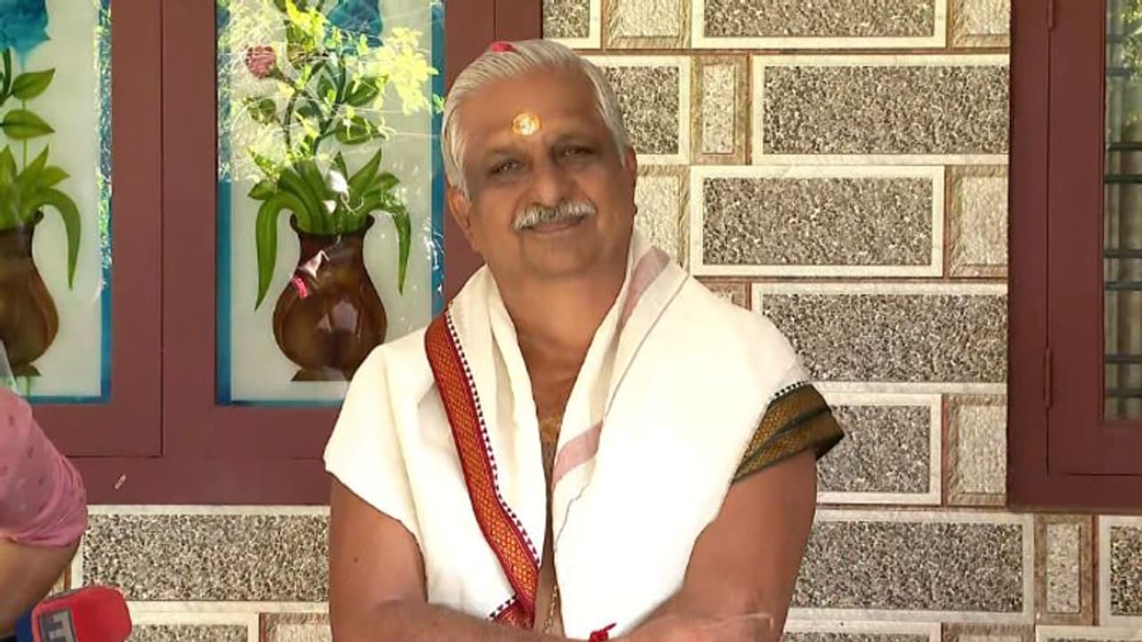 'തൃശ്ശൂർ പൂരത്തിന്റെ വലിപ്പമാണ് തന്റെ വലിപ്പം'; മേളപ്രമാണി സ്ഥാനത്ത് നിന്ന് നീക്കിയതിൽ പെരുവനം കുട്ടൻ മാരാർ