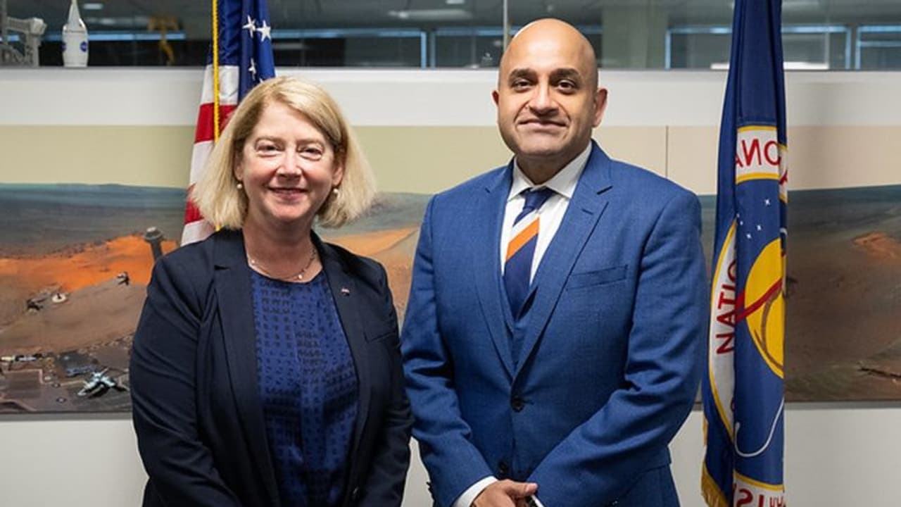 AC Charania: நாசா உயர் பதவியில் இந்திய வம்சாவளி தொழில்நுட்ப வல்லுநர் AC Charania: நாசா உயர் பதவியில் இந்திய வம்சாவளி தொழில்நுட்ப வல்லுநர்