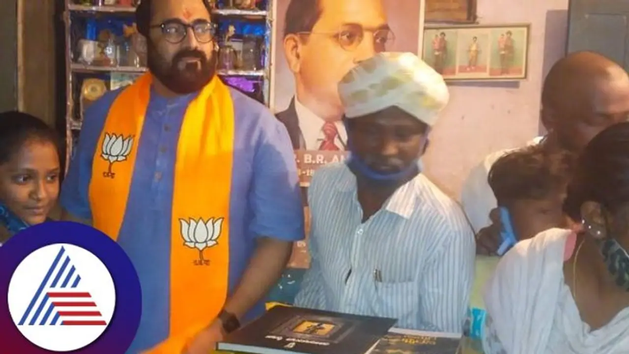 ಸ್ಮಶಾನ ಕಾರ್ಮಿಕರ ಜತೆ ಬ್ರೇಕ್ಫಾಸ್ಟ್ ಸವಿದ ಸಿಎಂ: ರಾಜೀವ್ ಚಂದ್ರಶೇಖರ್ ಕಾರ್ಯಕ್ರಮ ನೆನಪಿಸಿಕೊಂಡ ಬೊಮ್ಮಾಯಿ ಸ್ಮಶಾನ ಕಾರ್ಮಿಕರ ಜತೆ ಬ್ರೇಕ್ಫಾಸ್ಟ್ ಸವಿದ ಸಿಎಂ: ರಾಜೀವ್ ಚಂದ್ರಶೇಖರ್ ಕಾರ್ಯಕ್ರಮ ನೆನಪಿಸಿಕೊಂಡ ಬೊಮ್ಮಾಯಿ