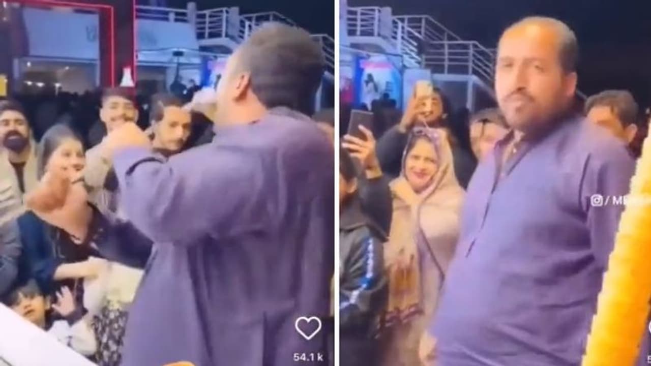 ഐസ്ക്രീം കൊടുക്കാതെ പറ്റിച്ച് കച്ചവടക്കാരൻ; വാങ്ങാനെത്തിയ ആള് ചെയ്തത് കണ്ടോ... ഐസ്ക്രീം കൊടുക്കാതെ പറ്റിച്ച് കച്ചവടക്കാരൻ; വാങ്ങാനെത്തിയ ആള് ചെയ്തത് കണ്ടോ...