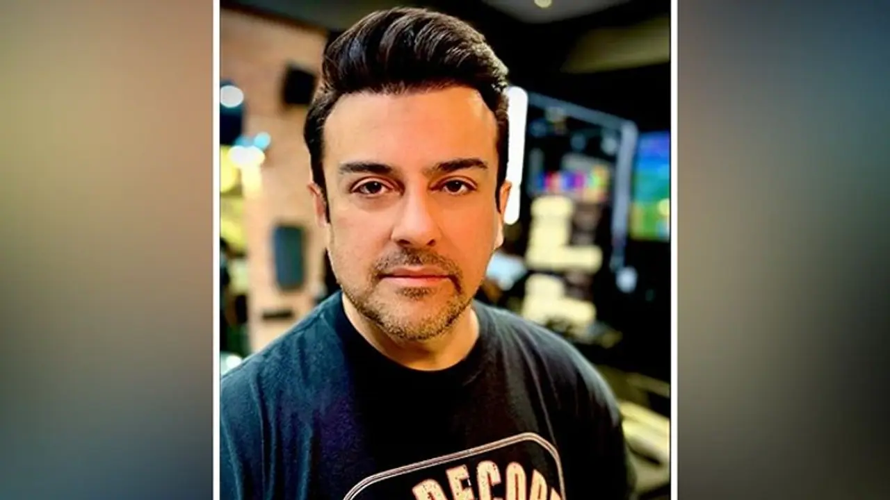 Singer Adnan Sami slams Andhra CM Jagan Reddy for his 'separatist attitude' over RRR's Golden Globe win Singer Adnan Sami slams Andhra CM Jagan Reddy for his 'separatist attitude' over RRR's Golden Globe win