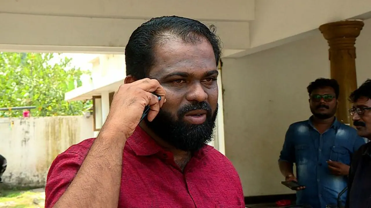 ലഹരിക്കടത്ത് കേസിൽ പാർട്ടിയുടെ സമാന്തര അന്വേഷണം; തിരിച്ചെത്തുമെന്ന ആത്മവിശ്വാസത്തിൽ ഷാനവാസ്