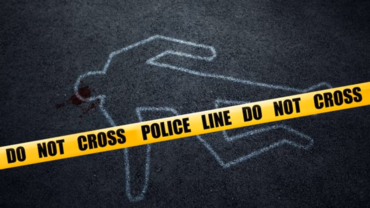 எரிந்த நிலையில் உடல்! பெண்ணின் தலை எங்கே? சல்லடை போட்டு தேடி போலீஸ்! திகிலில் பழனி பொதுமக்கள்.!