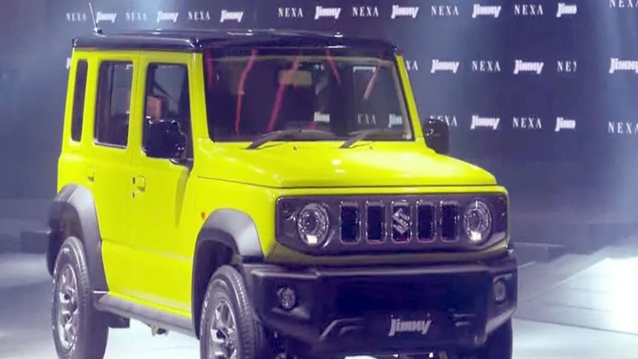 അരങ്ങേറി രണ്ട് ദിവസം കൊണ്ട് ബുക്കിംഗില് ഞെട്ടിച്ച് ജിംനി അരങ്ങേറി രണ്ട് ദിവസം കൊണ്ട് ബുക്കിംഗില് ഞെട്ടിച്ച് ജിംനി