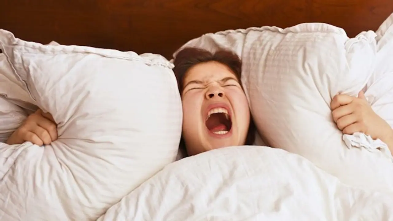 5 big symptoms of severe Hormonal Imbalance in your body 5 big symptoms of severe Hormonal Imbalance in your body