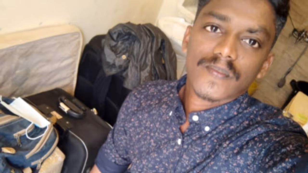 നാട്ടിലേക്ക് പോകാന് എയർപോർട്ടിൽ ബോർഡിങ് പാസെടുത്ത ശേഷം കാണാതായ പ്രവാസി മലയാളി യുവാവ് ജയിലിൽ നാട്ടിലേക്ക് പോകാന് എയർപോർട്ടിൽ ബോർഡിങ് പാസെടുത്ത ശേഷം കാണാതായ പ്രവാസി മലയാളി യുവാവ് ജയിലിൽ