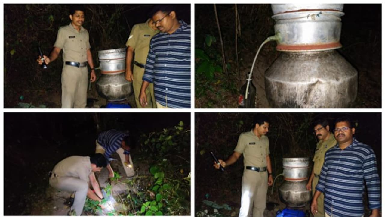 ലഹരിവിരുദ്ധ സമിതിയും എക്സൈസും ചേർന്ന് ചാരായ വാറ്റ് കേന്ദ്രം കണ്ടെത്തി നശിപ്പിച്ചു; പ്രതികള് ഓടി രക്ഷപ്പെട്ടു ലഹരിവിരുദ്ധ സമിതിയും എക്സൈസും ചേർന്ന് ചാരായ വാറ്റ് കേന്ദ്രം കണ്ടെത്തി നശിപ്പിച്ചു; പ്രതികള് ഓടി രക്ഷപ്പെട്ടു