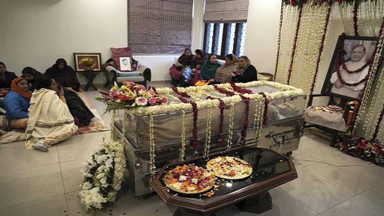 Former JDU President Sharad Yadav's last rites to take place in his ancestral village in MP Former JDU President Sharad Yadav's last rites to take place in his ancestral village in MP