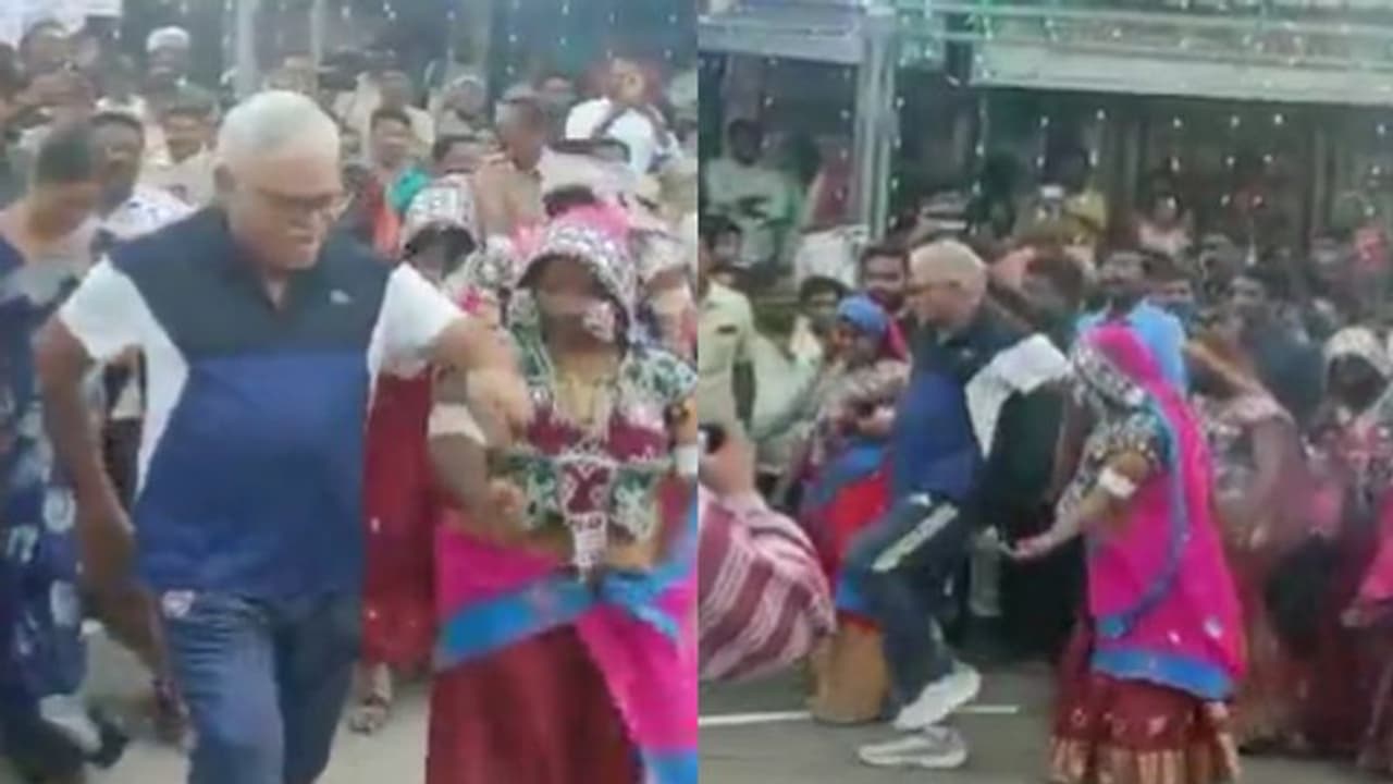 భోగి పండుగ వేడుకల్లో మంత్రి అంబటి రాంబాబు డ్యాన్స్.. ఫుల్ జోష్లో.. భోగి పండుగ వేడుకల్లో మంత్రి అంబటి రాంబాబు డ్యాన్స్.. ఫుల్ జోష్లో..